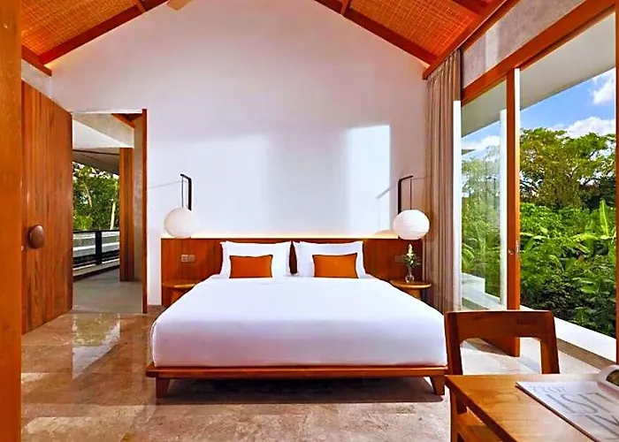 Splendor 7 Bedroom With Private Pool Canggu (Bali)